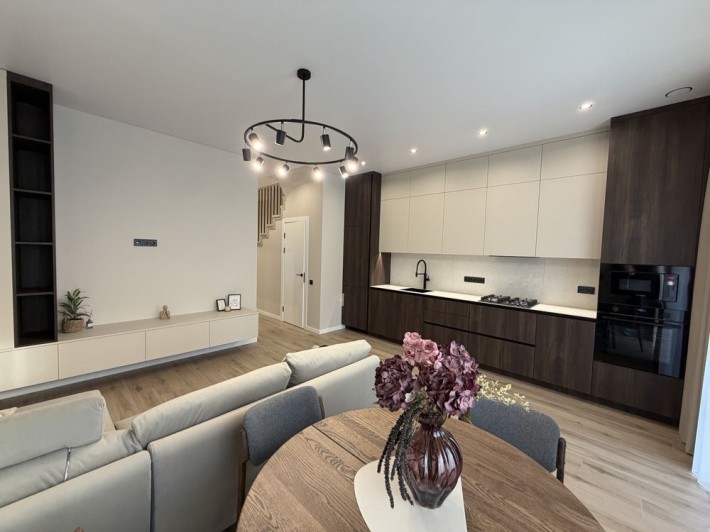 Продам ремонт та меблі поряд Фора Новус - фото 1