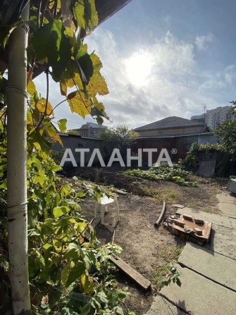 У продажу будинок на Таїрова - фото 1