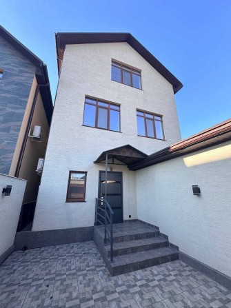 3-этажный дом на Таирово. 13 Линия/9 ст. Фонтана. 1S75 - фото 1