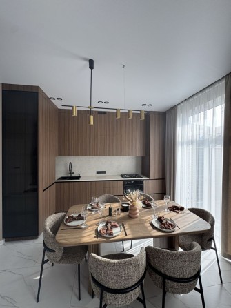 Готовий дуплекс 115 м², 3,1 сотки з ремонтом і меблями Соф. Борщагівка - фото 1