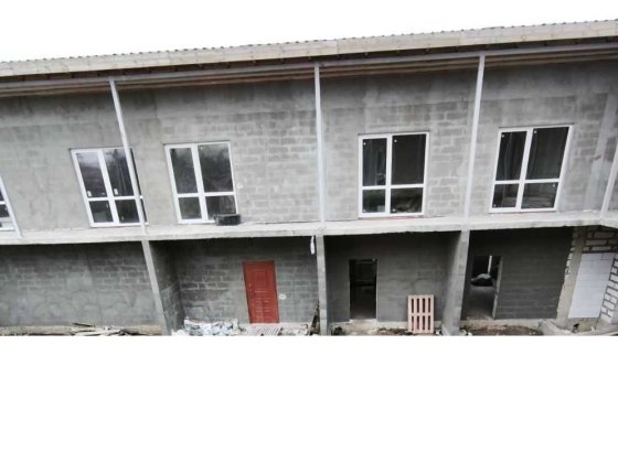 Продам 2-х этажный таунхаус на Ленпоселке. (213-802)