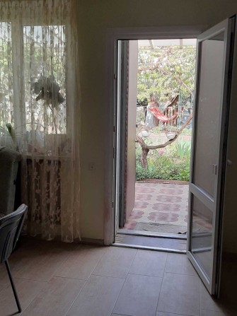 Дом с участком на Большом Фонтане - фото 1