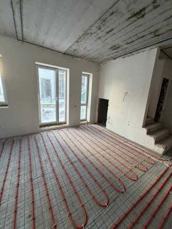 Продам таунхаус Софіївська Борщагівка,вулиця Промислова 16 БЕЗ КОМІСІЇ - фото 1