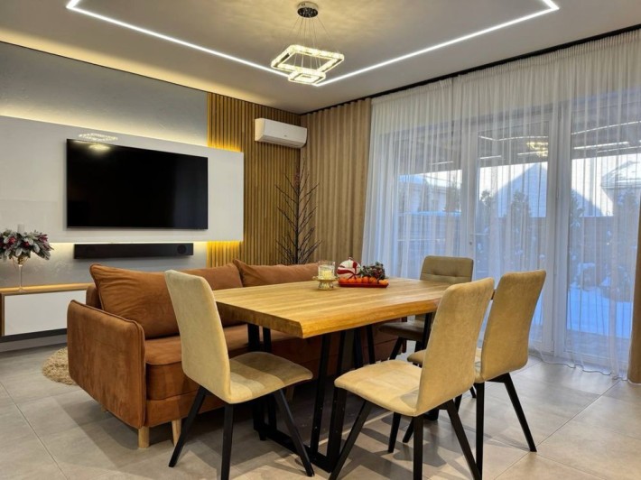 Продаж таунахуса в центрі Петропавлівської Борщагівки. Газ | 115м2 - фото 1