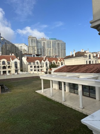 Продам дом с ремонтом в престижном комплексе Королевские сады - фото 1