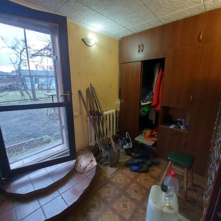 Продаєтся 2 Дома по Космонавтов - фото 1