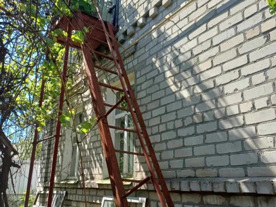 Продам кирпичный отдельно стоящий дом Бавария р-н Темп 80м2 ц24500