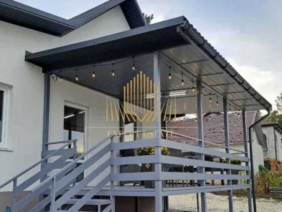 Продам современный дом с новым ремонтом, Научный