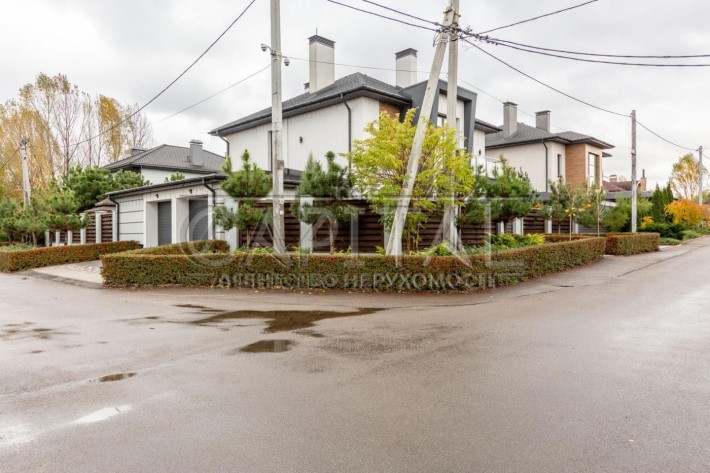 ПРОДАЖ / БУДИНОК 260кв.м/Софіївська Борщагівка виїзд на швидкісне шосе - фото 1