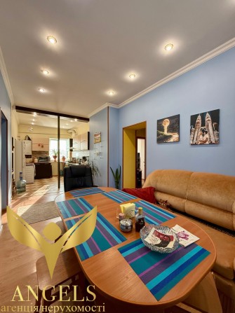 Продаж будинку для справжньої родини: будинок+ гостьовий будинок+гараж - фото 1