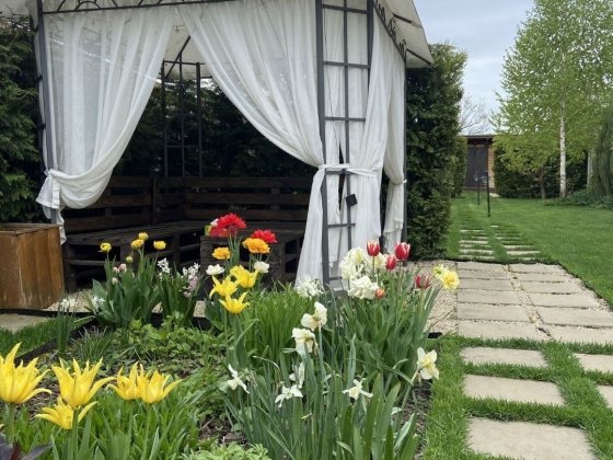 Продам казковий будиночок в стилі прованс в 1 кілометрі від Києва. Петропавлівська Борщагівка