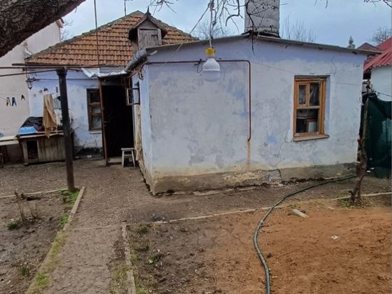 Продаю часть дома ЮТЗ ,отдельеый двор Миколаїв