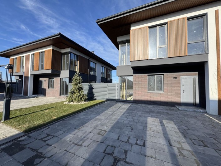 Пролаж квадрекс будинку Петропавлівська Борщагівка!Єоселя! - фото 1