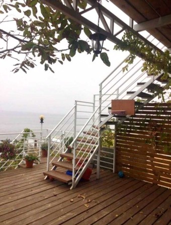 Дом- дача у моря. 4 комнаты. Ремонт. СПС более 3 лет. 411 Батарея. - фото 1