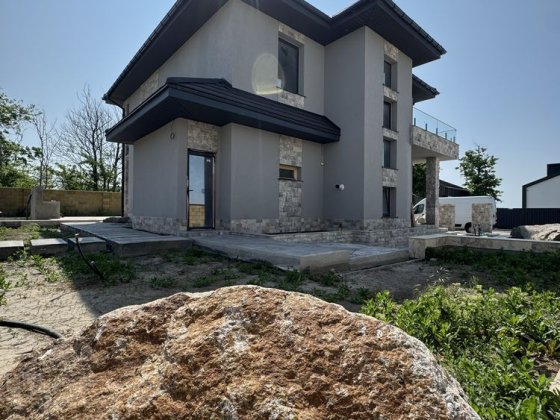 Новый дом с видом на море в закрытом кооперативе!