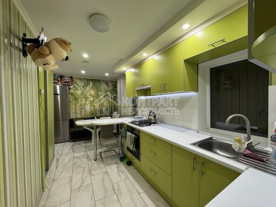 Продам дом частину будинку Холодна Гора сертифікат