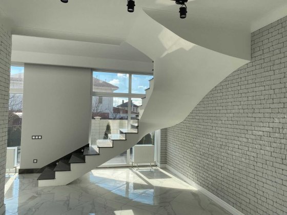 Продам дом в Совиньоне.