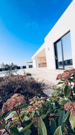 Предлагается к продаже одноэтажный  дом в Совиньоне - фото 1