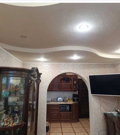 Продам дом в Холодногорском районе. Участок 5 соток Газовое топлениеTB - фото 1