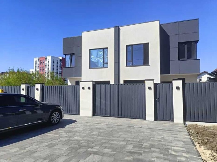 Вітаю. Продаж БУДИНОК_ДУПЛЕКС 135 м2, гараж, газ, світло, вода. - фото 1