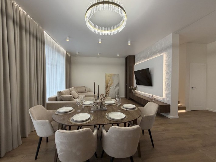 Продаж Будиноку 163 м² з басейном Київ 2хв - фото 1