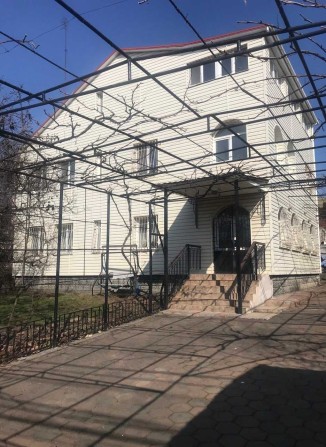 Продам дом у моря в Одессе на 5 сотках. Полный пакет документов - фото 1