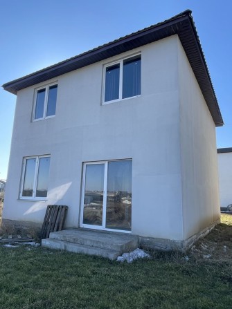 Будинок. Червоний Хутір. - фото 1