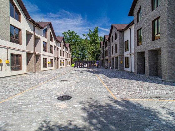 Суперціна! таунхаус площею 160м2 з центральними комунікаціями Петропавловская Борщаговка