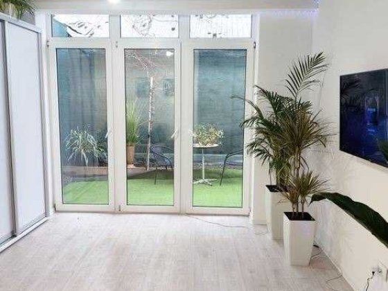 Продам частину будинку з євроремонтом на Слободці!