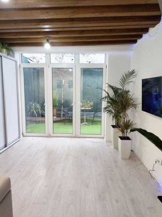 Продам частину будинку з євроремонтом на Слободці! - фото 1