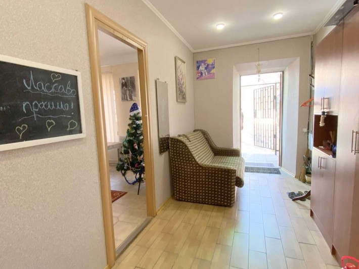 Продам будинок в Центральному  районі - фото 1