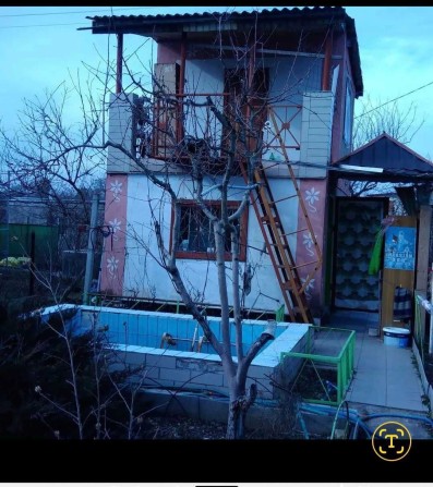 Продаю 2х этажную дачу - фото 1