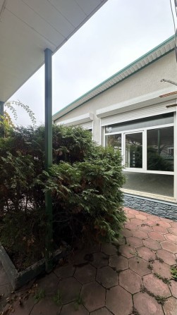 Продаж 3х поверхового будинку в місті Одеса - фото 1