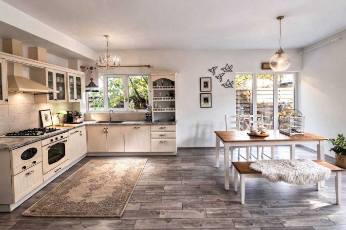 Сертифікат!!! БУДИНОК два поверхи. 4 кімнати+кухня студія. РЕМОНТ. ГАЗ - фото 1