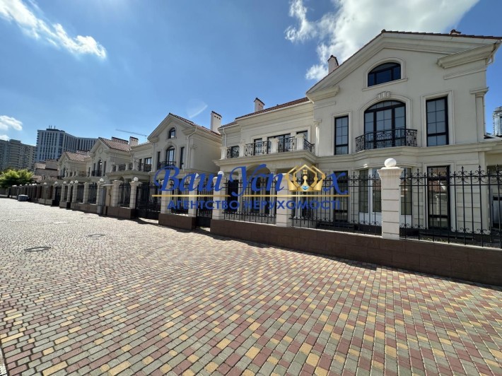 Продажа Виллы Французский, Исторический центр города, Одесса - фото 1