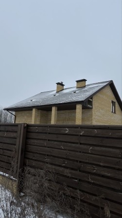 Современный дом 151 м² на участке 15 соток в закрытом коттеджном - фото 1