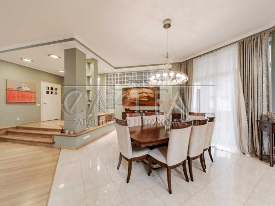 Продаж будинку зякісним ремонтом в Петропавлівській Борщагівці Петропавлівська Борщагівка