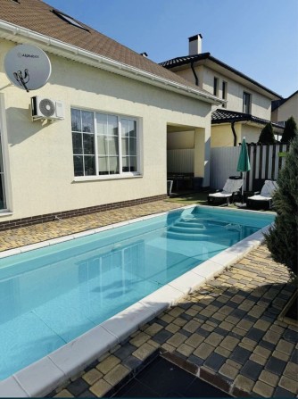 СРОЧНО Продам дом Авангард/Бассейн - фото 1