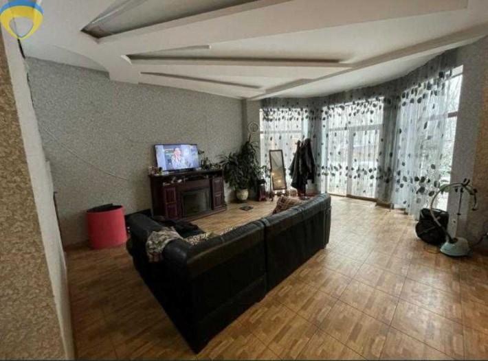 Цена снижена на 50 тысяч! Дом с ремонтом и мебелью !! - фото 1