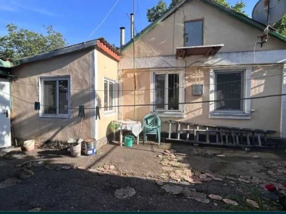 Продам часть дома в Малиновском районе