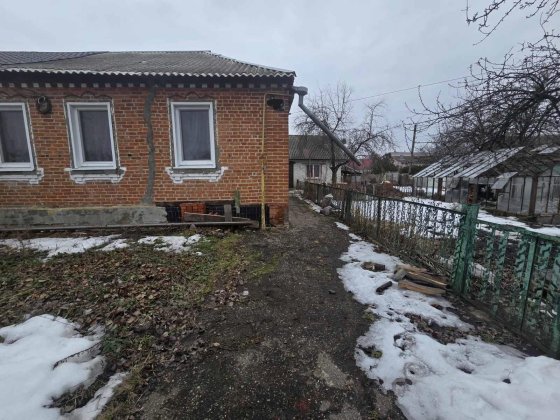 частина будинку з приватизованою ділянкою 7 соток. Роганський житловий Харьков