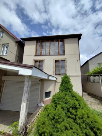 Продажа дома с ремонтом и магазином в Черемушках (193-952) - фото 1