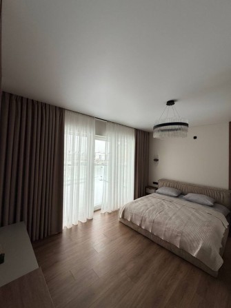 Будинок в епіцентрі інфраструктури. Варіани для великої родини - фото 1