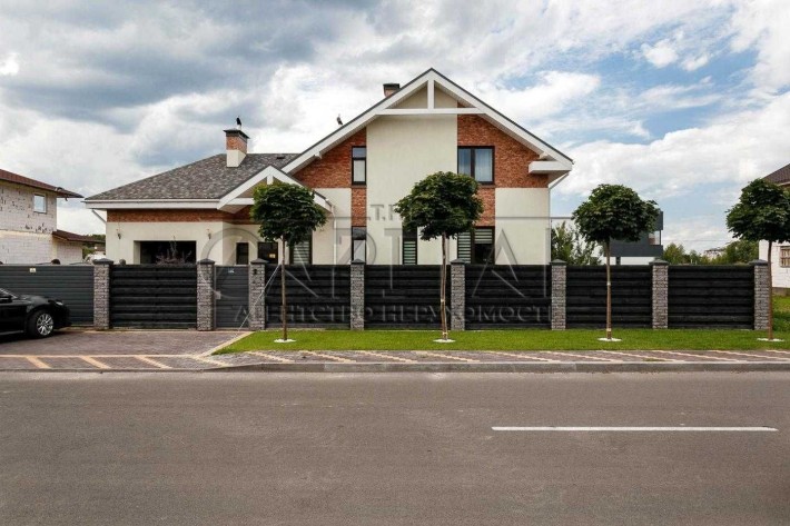 Продажа Дом  г. Петропавловская Борщаговка - фото 1