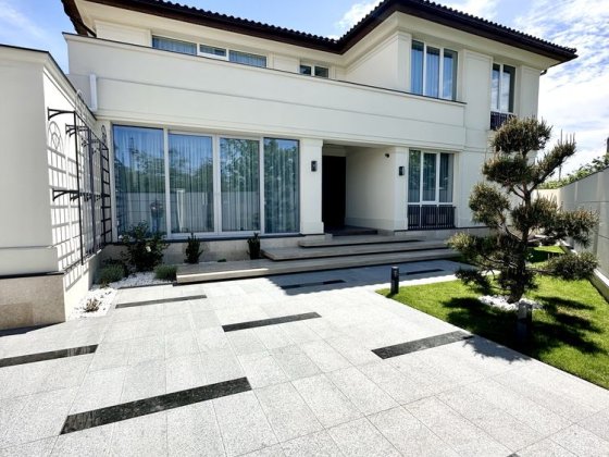 Совиньон. Новый дом! Лучшее предложение!