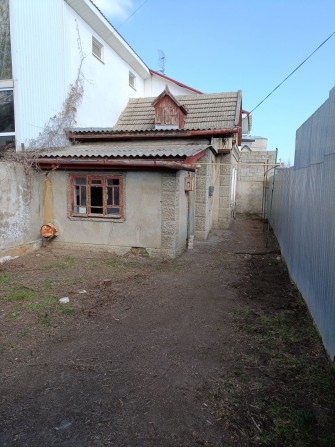 Часть дома , Одесса ,Киевский р.н.,ул.1Линия ,участок ~1 сотка, - фото 1