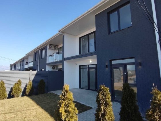 Продам таунхаус на Таїрово з розтермінуванням