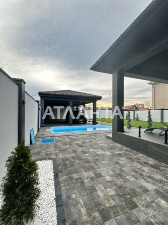 Cовременный дом 250 м2 на 6 сотках - фото 1