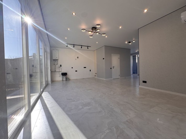 Дуплекс з сучасним ремонтом 120м2 - фото 1