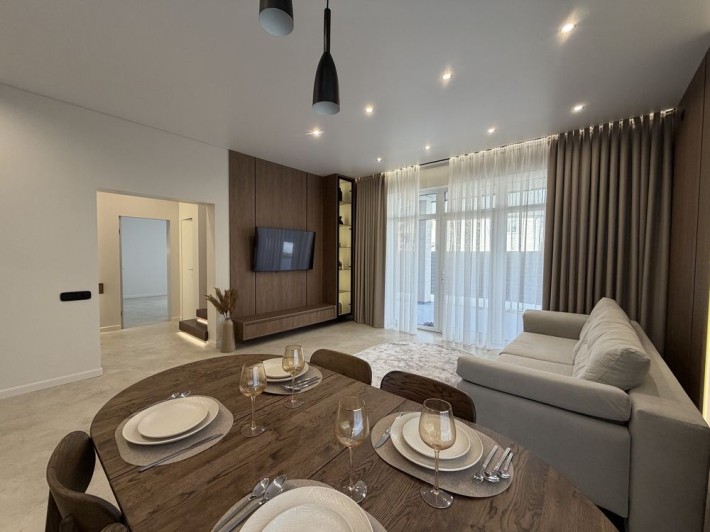 Продаж будинку ремонт та меблі ліцей 1, жк Аметист - фото 1